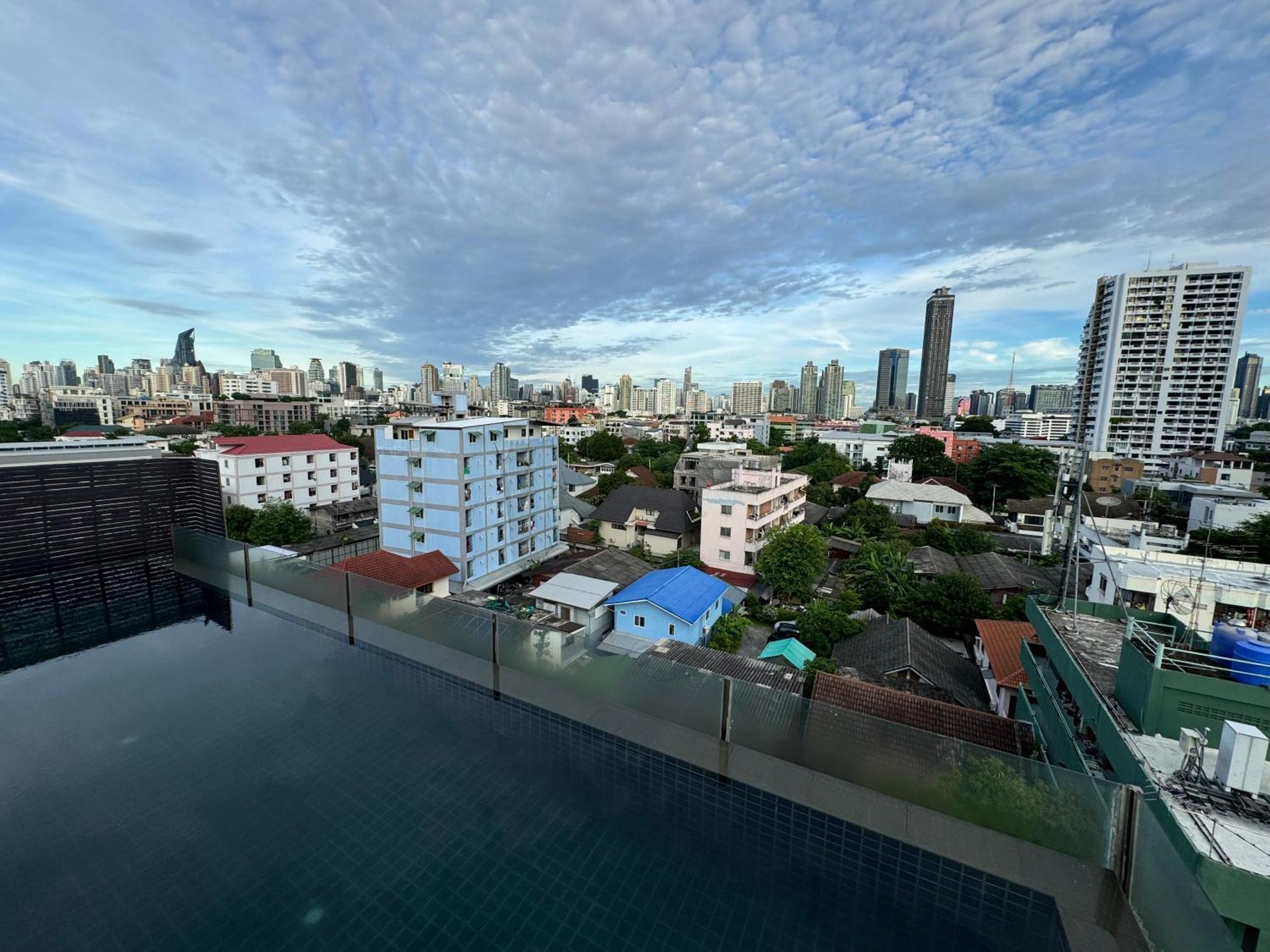 W8 Condo, Luxe 2 Bedroom Private Floor, Best Hip Central Bangkok Area, 5 Mins From Thonglo Bts Station Exterior photo